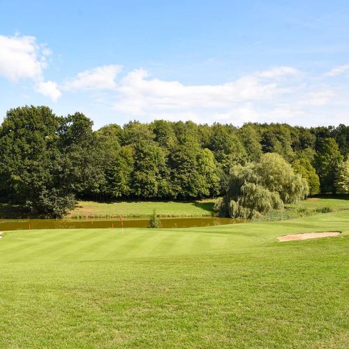 Golf Club Altenhof einer der schönsten Plätze im Norden Golf Club